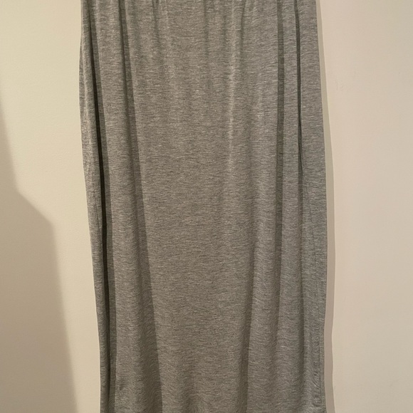 Ultra Flirt Women Skirt with front slit, Large, Gray. - Picture 8 of 15